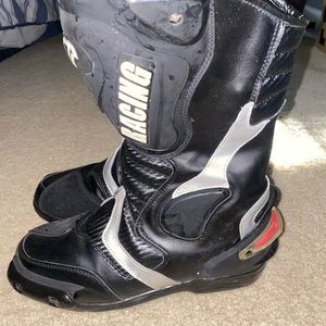 Pre-owned Vega Racing motorcycle boots